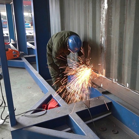 Fabrication & Special Containers